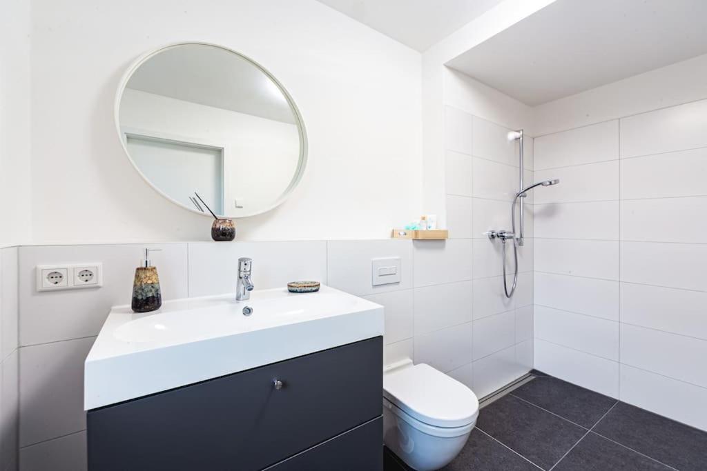 A&V Apartments Wunderschoene Penthouse Wohnung 默尔斯 外观 照片